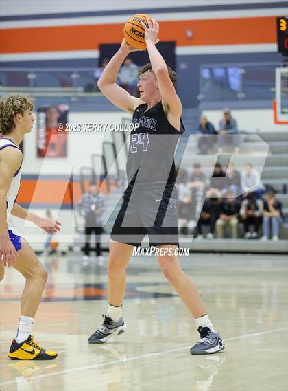 Thumbnail 2 in Dixie vs. Herriman (Falcon Classic) photogallery.