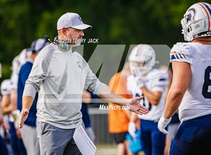 Thumbnail 1 in Summit @ Brentwood photogallery.