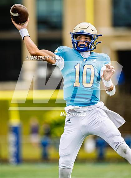 Thumbnail 1 in Summit @ Brentwood photogallery.