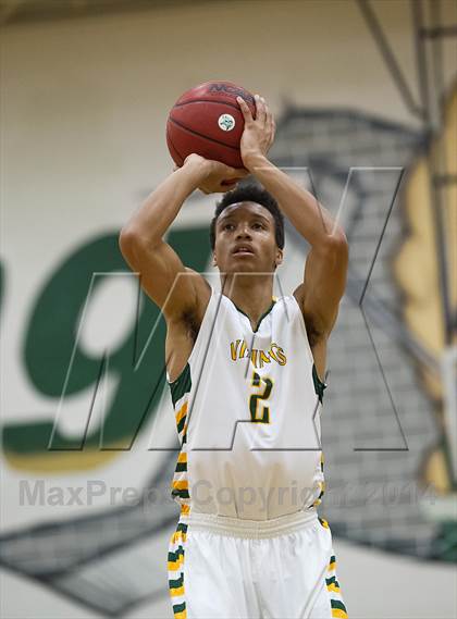 Thumbnail 1 in Monroe vs. Loudoun Valley (VHSL 3A Conference 28 Final) photogallery.