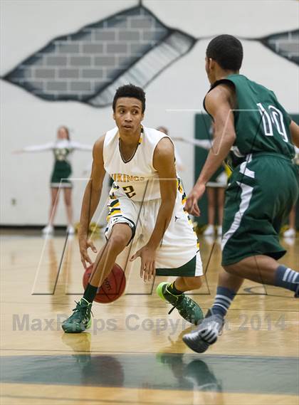 Thumbnail 3 in Monroe vs. Loudoun Valley (VHSL 3A Conference 28 Final) photogallery.