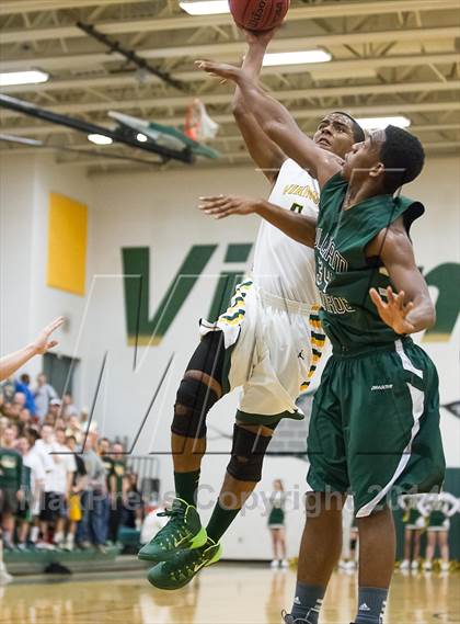 Thumbnail 1 in Monroe vs. Loudoun Valley (VHSL 3A Conference 28 Final) photogallery.