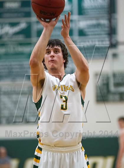 Thumbnail 1 in Monroe vs. Loudoun Valley (VHSL 3A Conference 28 Final) photogallery.
