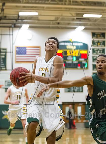 Thumbnail 2 in Monroe vs. Loudoun Valley (VHSL 3A Conference 28 Final) photogallery.