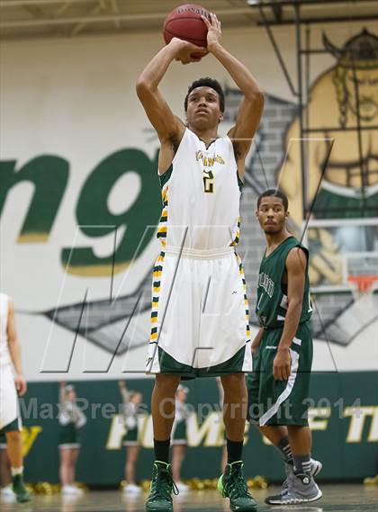Thumbnail 3 in Monroe vs. Loudoun Valley (VHSL 3A Conference 28 Final) photogallery.