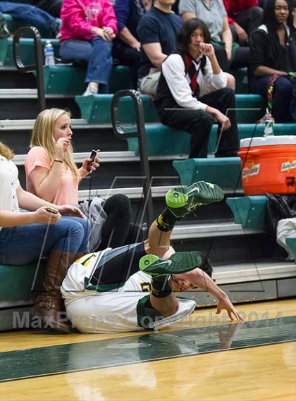 Thumbnail 2 in Monroe vs. Loudoun Valley (VHSL 3A Conference 28 Final) photogallery.