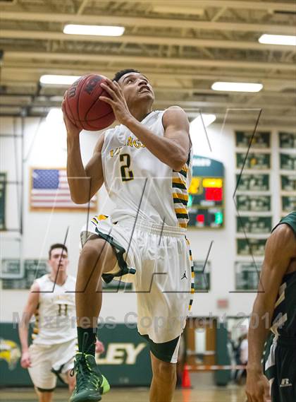 Thumbnail 3 in Monroe vs. Loudoun Valley (VHSL 3A Conference 28 Final) photogallery.