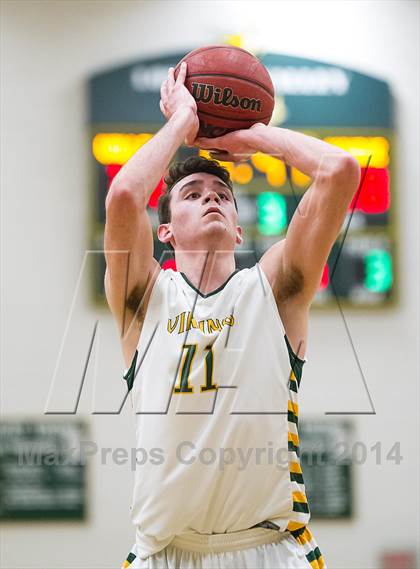 Thumbnail 2 in Monroe vs. Loudoun Valley (VHSL 3A Conference 28 Final) photogallery.