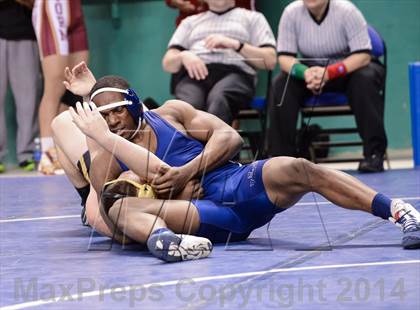 Thumbnail 2 in NCHSAA Individual Wrestling 3A Semifinals photogallery.