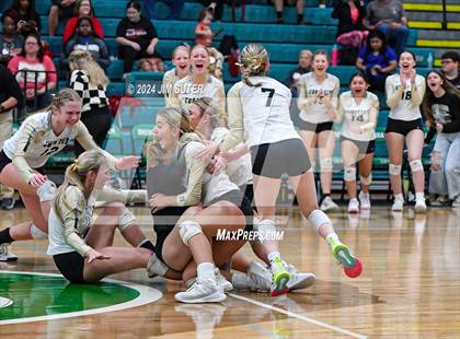 Thumbnail 1 in Round Top-Carmine vs Richards (UIL Volleyball 1A Region III Final) photogallery.