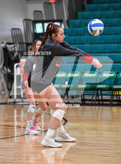 Thumbnail 1 in Round Top-Carmine vs Richards (UIL Volleyball 1A Region III Final) photogallery.