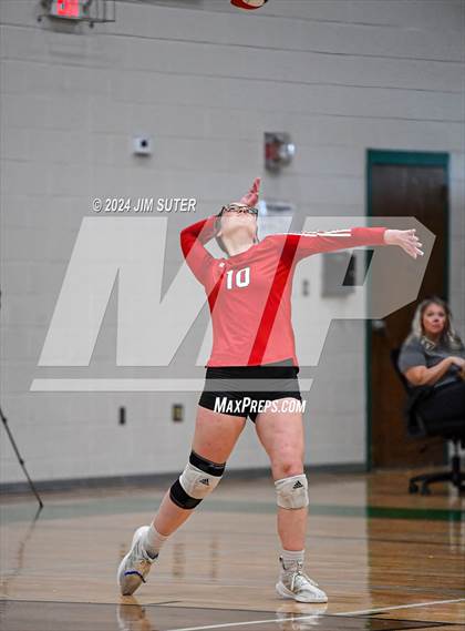 Thumbnail 1 in Round Top-Carmine vs Richards (UIL Volleyball 1A Region III Final) photogallery.