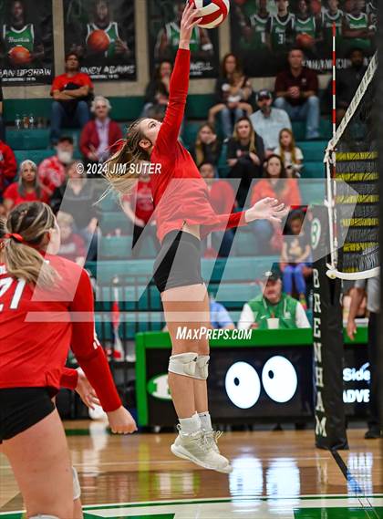 Thumbnail 1 in Round Top-Carmine vs Richards (UIL Volleyball 1A Region III Final) photogallery.