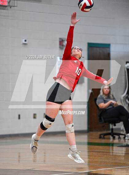 Thumbnail 3 in Round Top-Carmine vs Richards (UIL Volleyball 1A Region III Final) photogallery.