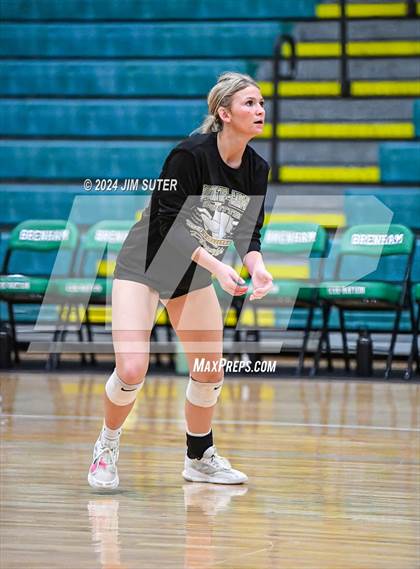 Thumbnail 1 in Round Top-Carmine vs Richards (UIL Volleyball 1A Region III Final) photogallery.