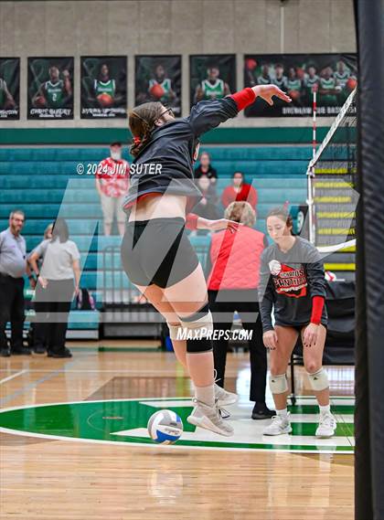 Thumbnail 1 in Round Top-Carmine vs Richards (UIL Volleyball 1A Region III Final) photogallery.