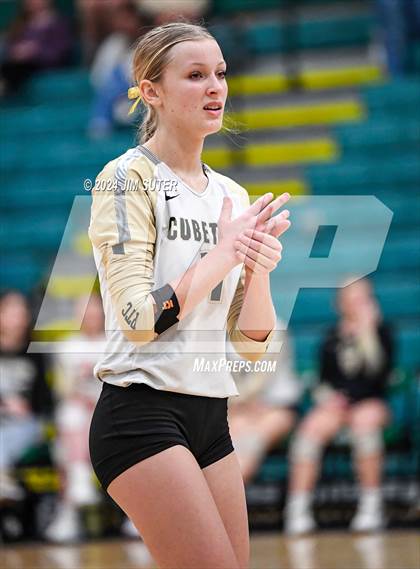 Thumbnail 3 in Round Top-Carmine vs Richards (UIL Volleyball 1A Region III Final) photogallery.