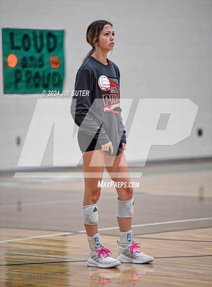 Thumbnail 1 in Round Top-Carmine vs Richards (UIL Volleyball 1A Region III Final) photogallery.