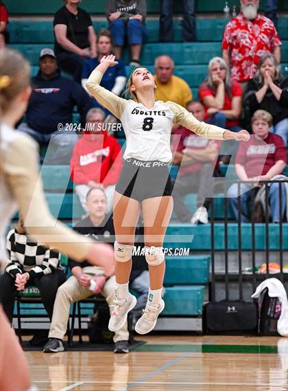 Thumbnail 1 in Round Top-Carmine vs Richards (UIL Volleyball 1A Region III Final) photogallery.