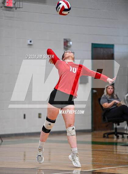 Thumbnail 2 in Round Top-Carmine vs Richards (UIL Volleyball 1A Region III Final) photogallery.