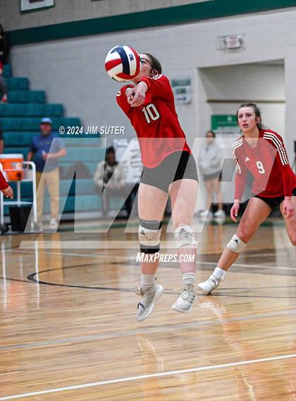 Thumbnail 3 in Round Top-Carmine vs Richards (UIL Volleyball 1A Region III Final) photogallery.