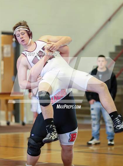 Thumbnail 1 in MHSAA Division 4 Playoffs photogallery.