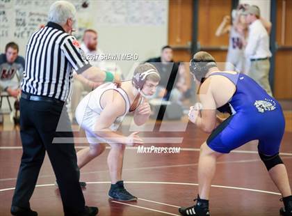 Thumbnail 2 in MHSAA Division 4 Playoffs photogallery.