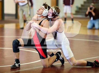Thumbnail 2 in MHSAA Division 4 Playoffs photogallery.