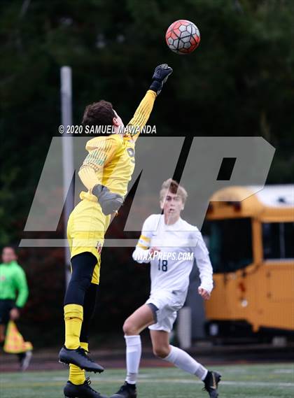 Thumbnail 2 in Loyola @  Harvard-Westlake photogallery.
