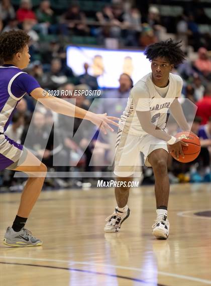 Thumbnail 2 in Southampton vs Catholic Central (NYSPHSAA Class B Semifinal)  photogallery.