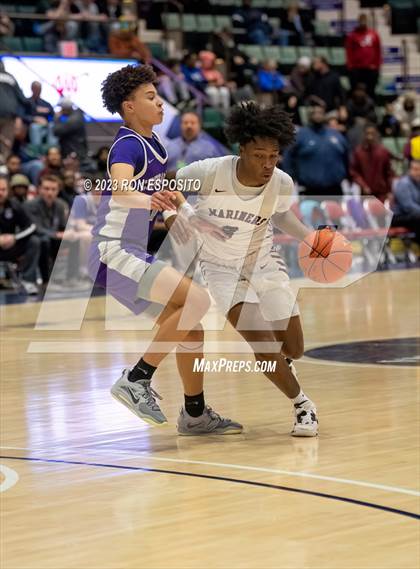 Thumbnail 2 in Southampton vs Catholic Central (NYSPHSAA Class B Semifinal)  photogallery.