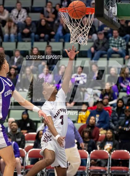 Thumbnail 1 in Southampton vs Catholic Central (NYSPHSAA Class B Semifinal)  photogallery.