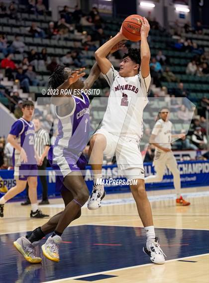 Thumbnail 3 in Southampton vs Catholic Central (NYSPHSAA Class B Semifinal)  photogallery.