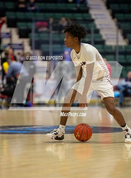 Thumbnail 1 in Southampton vs Catholic Central (NYSPHSAA Class B Semifinal)  photogallery.