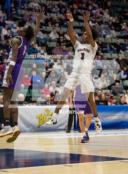 Thumbnail 3 in Southampton vs Catholic Central (NYSPHSAA Class B Semifinal)  photogallery.