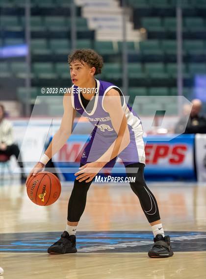 Thumbnail 1 in Southampton vs Catholic Central (NYSPHSAA Class B Semifinal)  photogallery.