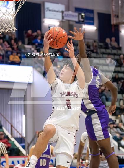 Thumbnail 3 in Southampton vs Catholic Central (NYSPHSAA Class B Semifinal)  photogallery.