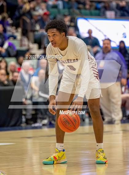 Thumbnail 1 in Southampton vs Catholic Central (NYSPHSAA Class B Semifinal)  photogallery.