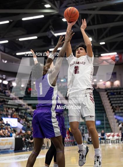 Thumbnail 3 in Southampton vs Catholic Central (NYSPHSAA Class B Semifinal)  photogallery.