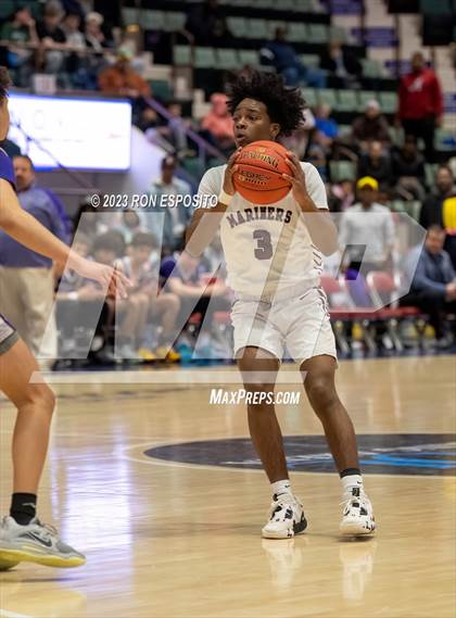 Thumbnail 2 in Southampton vs Catholic Central (NYSPHSAA Class B Semifinal)  photogallery.