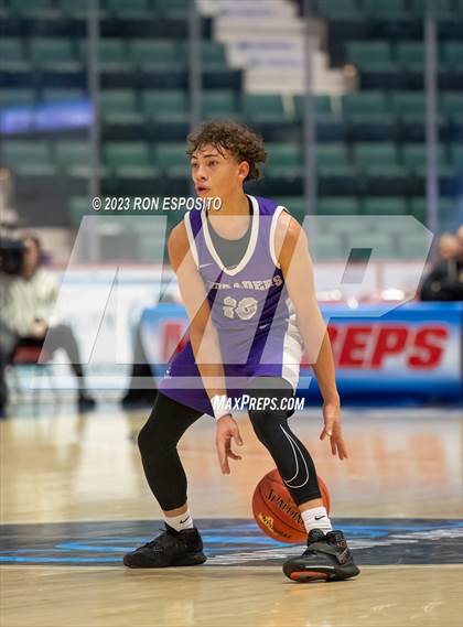 Thumbnail 2 in Southampton vs Catholic Central (NYSPHSAA Class B Semifinal)  photogallery.