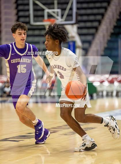 Thumbnail 1 in Southampton vs Catholic Central (NYSPHSAA Class B Semifinal)  photogallery.