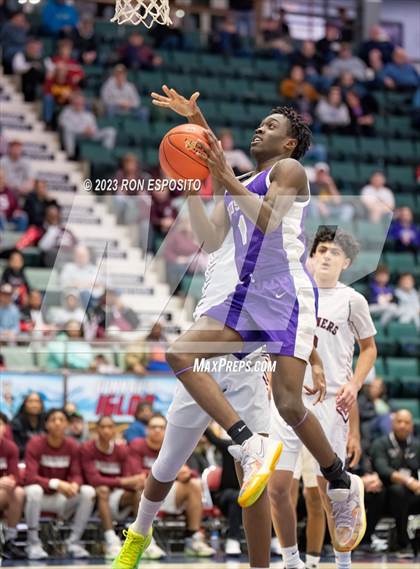 Thumbnail 3 in Southampton vs Catholic Central (NYSPHSAA Class B Semifinal)  photogallery.