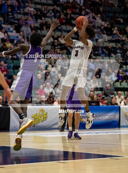 Thumbnail 2 in Southampton vs Catholic Central (NYSPHSAA Class B Semifinal)  photogallery.