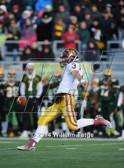 Thumbnail 1 in Stevenson vs. Loyola Academy photogallery.