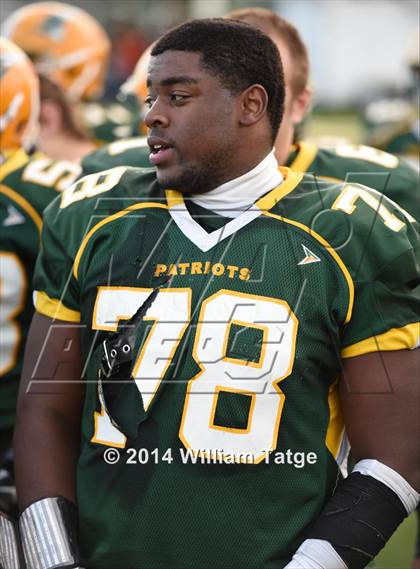 Thumbnail 3 in Stevenson vs. Loyola Academy photogallery.