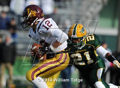 Thumbnail 2 in Stevenson vs. Loyola Academy photogallery.