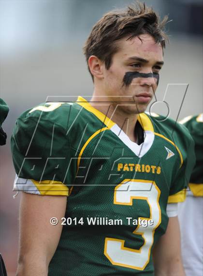 Thumbnail 3 in Stevenson vs. Loyola Academy photogallery.