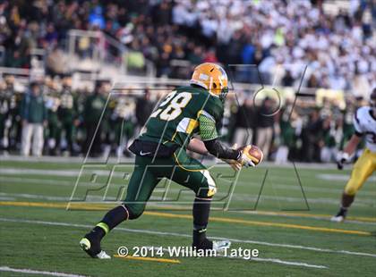Thumbnail 3 in Stevenson vs. Loyola Academy photogallery.