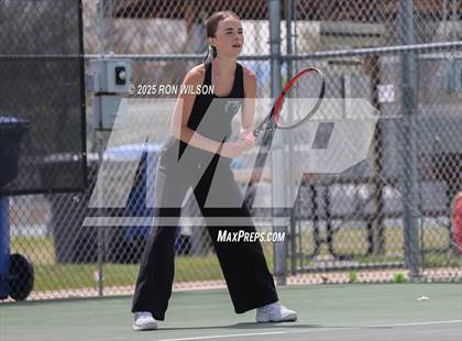 Thumbnail 1 in CHSAA 5A Region 4 Tournament photogallery.